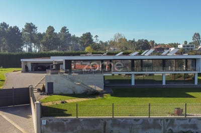 /international/pt/vila-verde-braganca-310108863923/