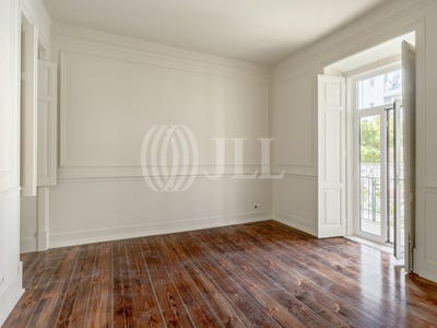 /international/pt/campo-de-ourique-lisbon-310108527241/