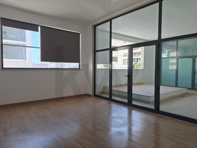 /international/pt/santo-antonio-cavaleiros-lisbon-310108037585/