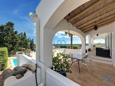 /international/pt/tavira-santa-maria-faro-310101183629/?lang=en