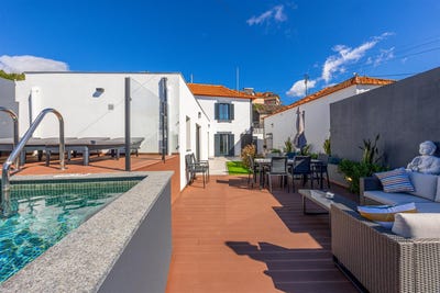/international/pt/calheta-madeira-310100859981/