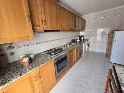 /international/pt/av-porto-santo-12-2450-106-nazare-portugal-nazare-leiria-310105896132/