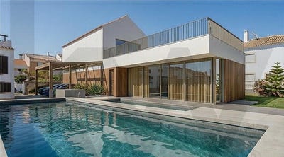 /international/pt/almadena-faro-310101130035/
