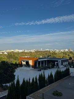 /international/pt/rua-d-jose-i-urb-monte-da-bemposta-lt-22-1-c-portimao-faro-310103243785/