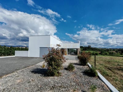 /international/pt/rua-da-quinta-no-10-casal-do-silva-alcobaca-portugal-barrio-braga-310106577882/