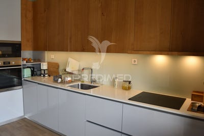/international/pt/custoias-leca-do-balio-e-guifoes-matosinhos-aveiro-310100482938/