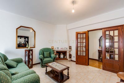 /international/pt/r-dos-adoradores-do-sol-11-3100-341-pombal-portugal-pombal-braga-310106390098/