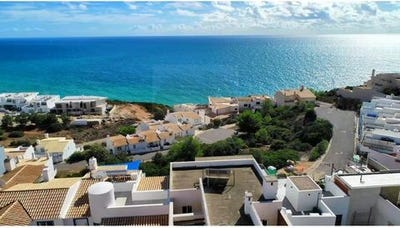 /international/pt/salema-vila-do-bispo-faro-120092201128/
