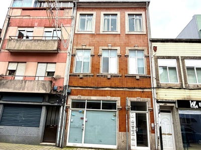 /international/pt/rua-de-costa-cabral-no-177-porto-portugal-paranhos-braga-310105013985/