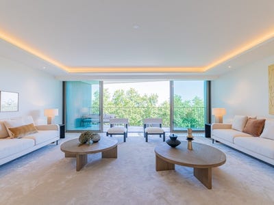 /international/pt/cascais-e-estoril-lisbon-310100537456/?lang=it