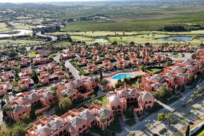 /international/pt/pera-porto-310106793170/
