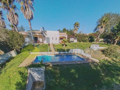/international/pt/estombar-e-parchal-algarve-310103781002/