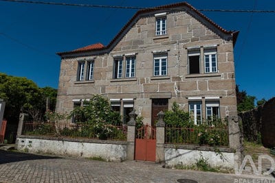 /international/pt/coimbra-lisbon-310106480645/