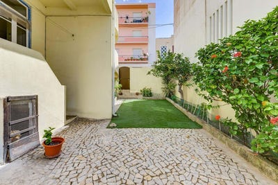 /international/pt/rua-doutor-carlos-franca-21-torres-vedras-portugal-santa-maria-lisbon-310101736623/