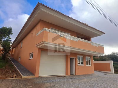 /international/pt/caldas-da-rainha-leiria-310099112953/