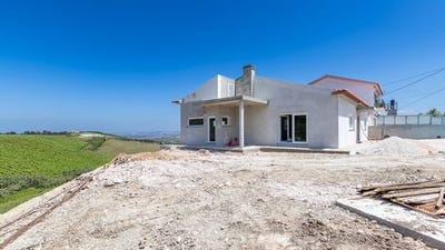/international/pt/mafra-lisbon-310108459510/