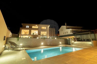 /international/pt/coimbra-lisbon-310107737229/