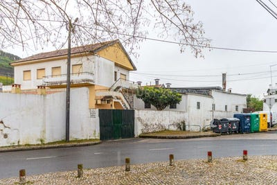 /international/pt/rua-bairro-novo-canecas-portugal-ramada-e-canecas-lisbon-310107672833/