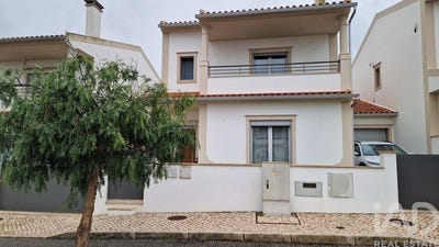 /international/pt/leiria-leiria-310109093294/