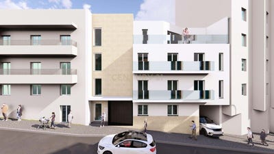 /international/pt/rua-d-ª-maria-da-silva-lote-17-rc-almada-setubal-municipality-310107469681/