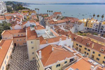 /international/pt/paco-de-arcos-lisbon-310099747114/