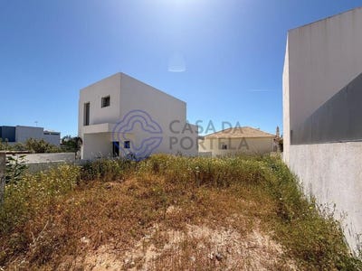 /international/pt/montenegro-faro-310108183627/