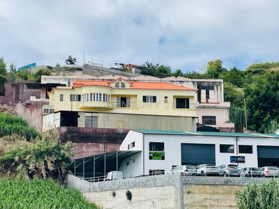 /international/pt/estrada-do-livramento-levada-poiso-161-canhas-portugal-ilha-da-madeira-madeira-310105100462/