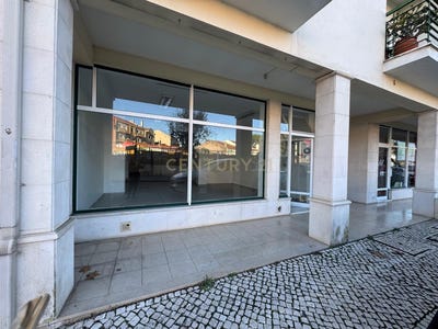 /international/pt/rua-da-fabrica-velha-pombal-portugal-pombal-braga-310104509659/