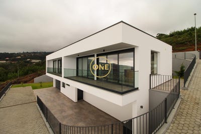 /international/pt/santa-cruz-madeira-310108159772/