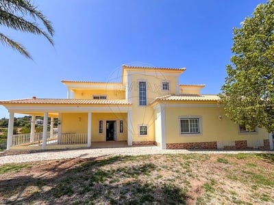 /international/pt/loule-sao-clemente-faro-310101251223/?lang=en