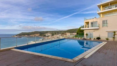 /international/pt/r-varandas-p-o-mar-19-2970-693-sesimbra-portugal-sesimbra-santiago-setubal-municipality-310103535574/