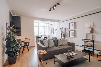 /international/pt/avenida-joao-xxi-lisbon-lisbon-310108894048/
