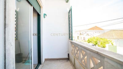 /international/pt/av-10-de-junho-arneiros-portugal-ventosa-lisbon-310108668336/