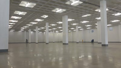 /international/pt/largo-do-mercado-alhos-vedros-setubal-municipality-310105187545/