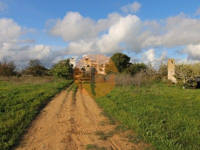 /international/pt/quelfes-faro-310105010297/