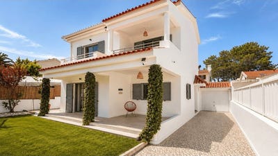 /international/pt/charneca-de-caparica-setubal-municipality-310108995671/