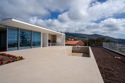 /international/pt/estreito-da-calheta-calheta-madeira-310097900700/