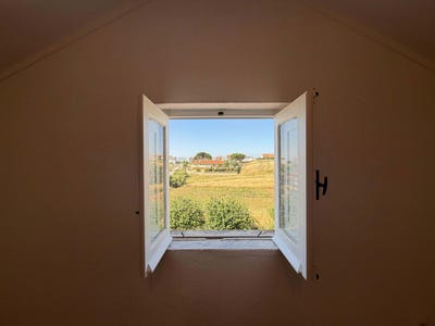 /international/pt/rua-cristiano-cruz-2925-054-sesimbra-portugal-sesimbra-castelo-setubal-municipality-310108668430/