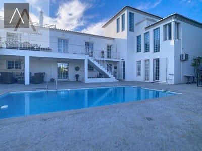 /international/pt/quelfes-faro-310106019964/