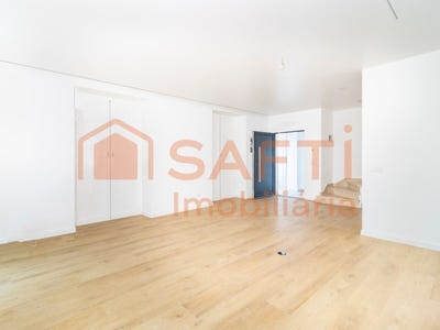 /international/pt/nossa-senhora-da-piedade-santarem-310103243006/