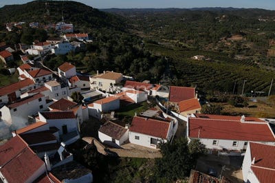 /international/pt/loule-faro-310104042205/