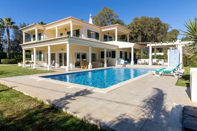 /international/pt/faro-portimao-alvor-portugal-portimao-faro-310100858218/