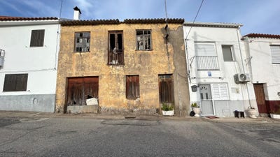 /international/pt/pintada-estrada-nacional-penamacor-castelo-branco-310094781839/