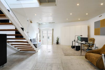 /international/pt/1495-699-alges-lisbon-310107268334/