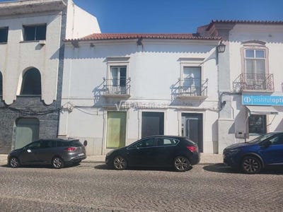 /international/pt/portel-santarem-310108325503/