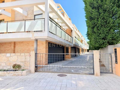 /international/pt/rua-da-lameira-46-ermesinde-portugal-ermesinde-porto-310108484231/