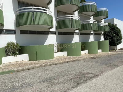 /international/pt/av-comunidade-lusiada-3-8500-510-portimao-portugal-portimao-faro-310106573596/