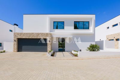 /international/pt/vilamoura-faro-310108526899/