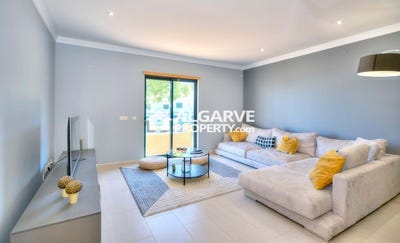 /international/pt/quelfes-faro-310102041677/