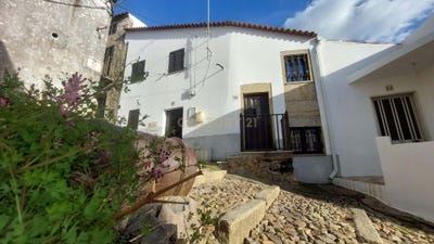 /international/pt/rua-do-ladrilho-penha-garcia-castelo-branco-310097681088/